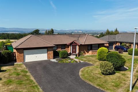 30 Castleton Park, PH3 1QA
