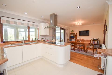 30 Castleton Park, PH3 1QA