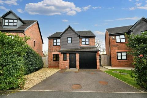 4 bedroom detached house to rent, Scholar Avenue, Salford, M6