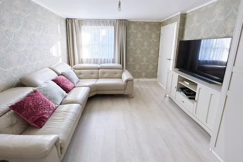 4 bedroom detached house to rent, Scholar Avenue, Salford, M6