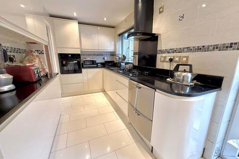3 bedroom detached bungalow for sale, Barley Brow, Dunstable