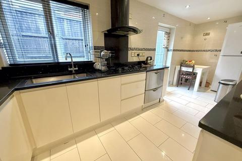3 bedroom detached bungalow for sale, Barley Brow, Dunstable