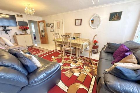 3 bedroom detached bungalow for sale, Barley Brow, Dunstable