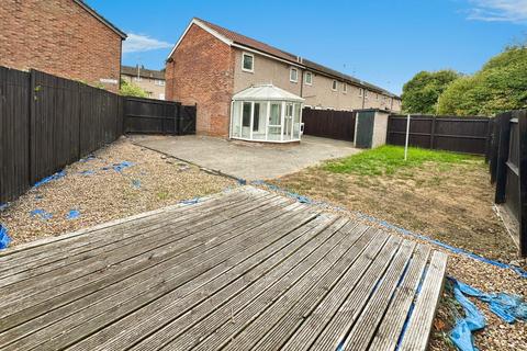 3 bedroom end of terrace house for sale, Torridon Close, Leicester LE4