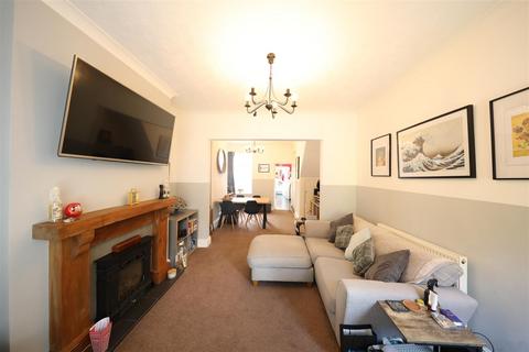 7 Avondale Crescent, Hull, HU5 3UQ