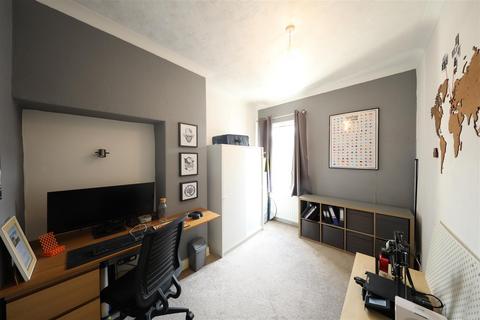 7 Avondale Crescent, Hull, HU5 3UQ
