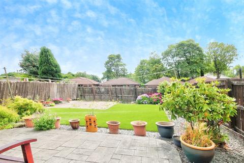 2 Eskdale, Birtley, Chester Le Street, DH3 2ER