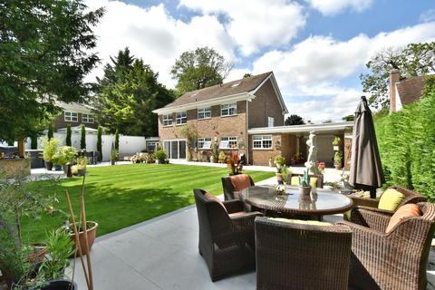4 bedroom detached house for sale, Westerham Road Keston BR2