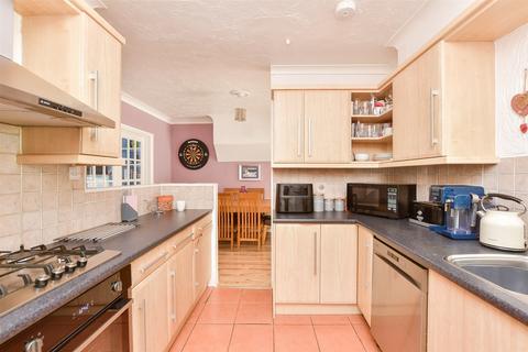 34 Cross Road, Birchington, CT7 9HW