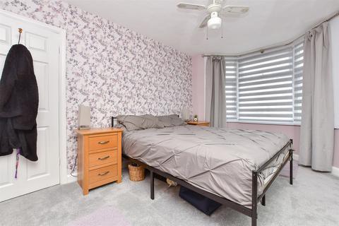34 Cross Road, Birchington, CT7 9HW