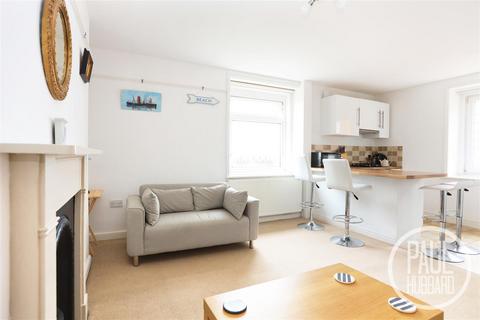 undefined, Esplanade, Kirkley, NR33