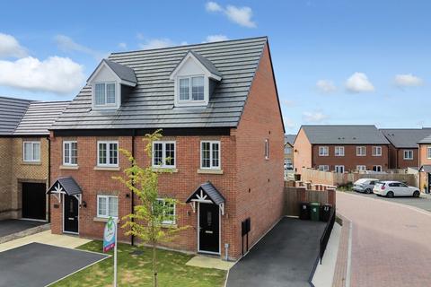 3 bedroom semi-detached house for sale, Miller Road, Featherstone, Pontefract, Yorkshire, WF7