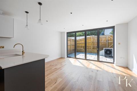 3 bedroom terraced house for sale, Howard Terrace, Brighton BN1