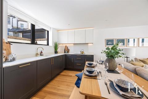 undefined, Howard Terrace, Brighton BN1