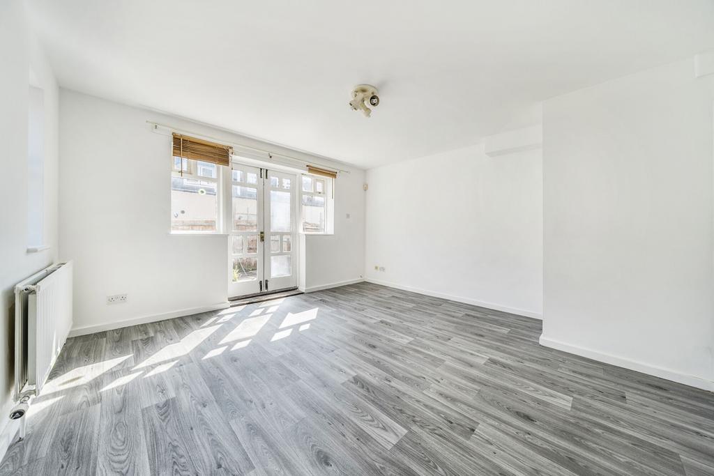 1340495-9-689f08e...