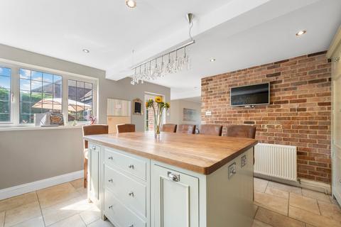 4 bedroom detached house for sale, Brooklands Road, WEYBRIDGE, KT13