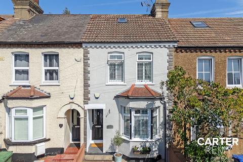 undefined, Rosedale Road, Grays, RM17