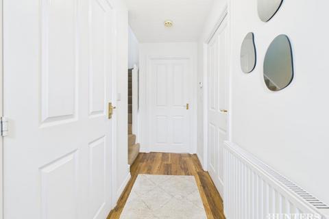 3 bedroom terraced house for sale, The Green, Consett