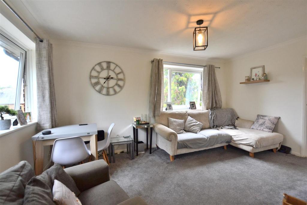 Living Room 1.JPG