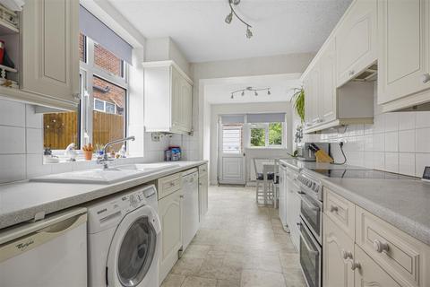undefined, Kidmore Road, Caversham, Reading