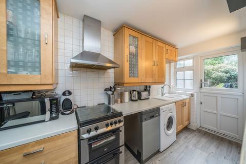 undefined, Holly Road, Hounslow TW3