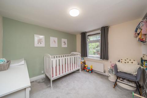 undefined, Holly Road, Hounslow TW3