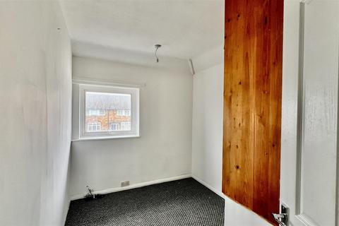 3 bedroom terraced house for sale, Spencer Road, Langley SL3