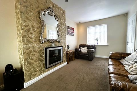3 bedroom semi-detached house for sale, Blenheim Drive, Birmingham B43