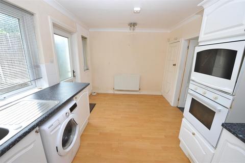 2 bedroom terraced house for sale, Brunswick Road, Greengates, Bradford