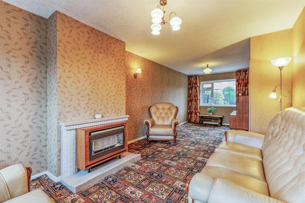 6 R1 A3689-HDR.jpg
