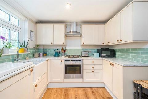 undefined, Humber Road, London SE3