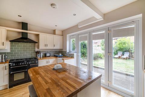 3 bedroom detached house for sale, Greenway Crescent, Taunton TA2