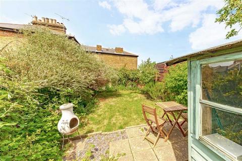 undefined, Kitto Road, London SE14