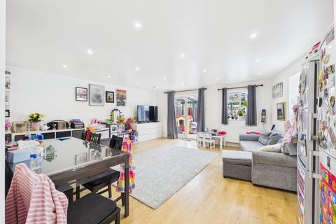 undefined, Burleigh Gardens, Ashford, Surrey, TW15