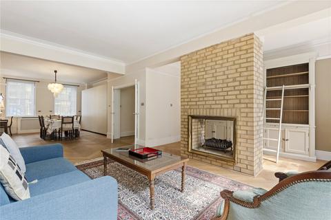 3 bedroom apartment for sale, Coleherne Court, London SW5