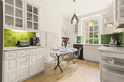 3 bedroom apartment for sale, Coleherne Court, London SW5