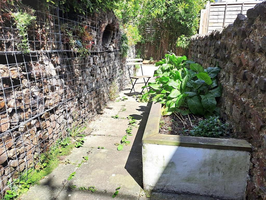 Upper Patio.jpg