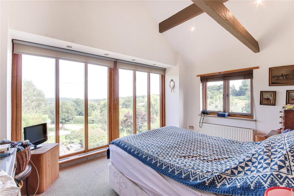 LP Bedroom 1