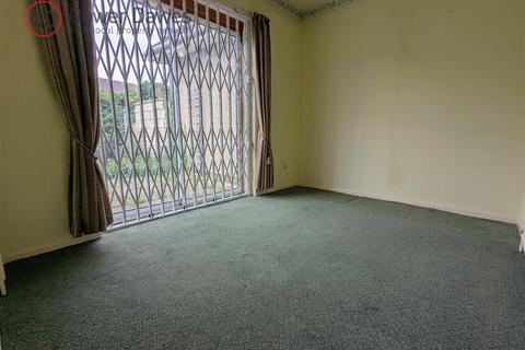 undefined, Sandy Lane, Chadwell St.Mary