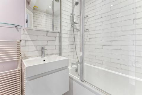 undefined, Overstone Road, Hammersmith, W6