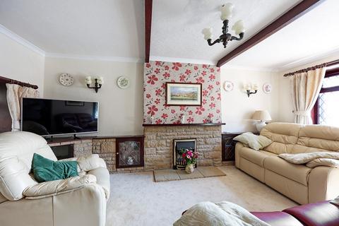 2 bedroom terraced house for sale, Briercliffe Road, Lancashire BB10
