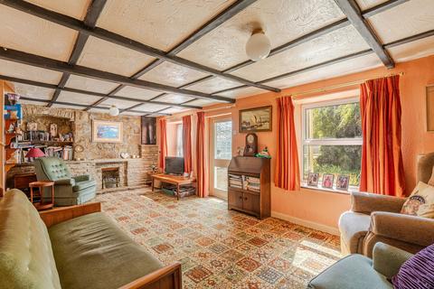 3 bedroom detached house for sale, The Street, Crudwell