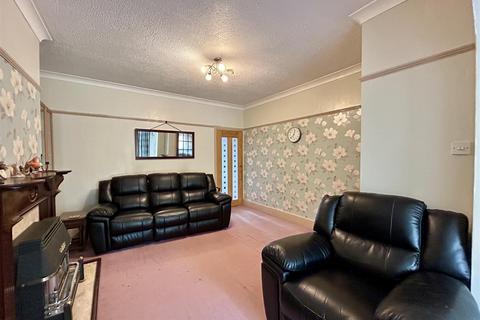 3 bedroom semi-detached house for sale, Astley Crescent, Halesowen
