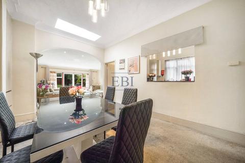 111 Mawney Road, Romford, RM7 7JA