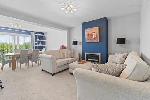 3 bedroom bungalow for sale, Seaview Road, Newhaven