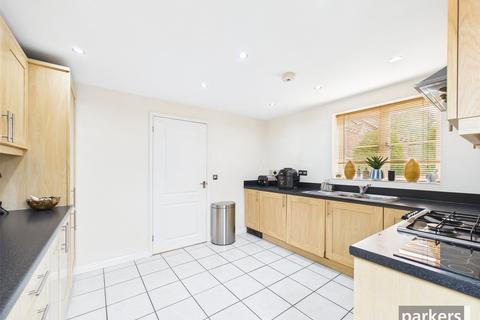 undefined, Hawley Mews, Berkshire RG30