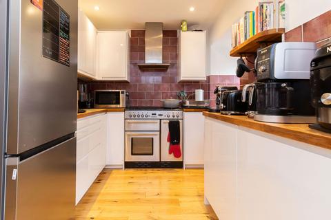 2 bedroom terraced house for sale, Hamsey Green Gardens, Warlingham CR6