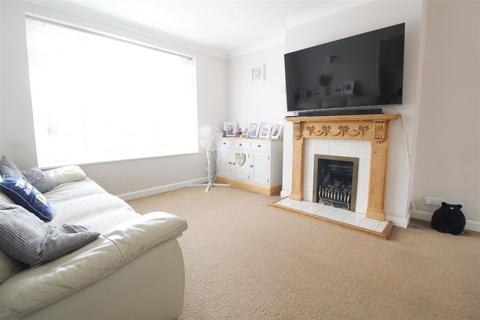 undefined, Fullerton Road, Byfleet, Surrey
