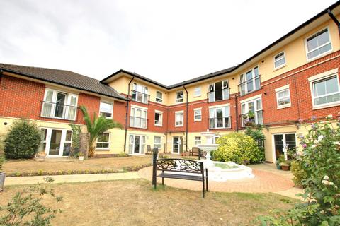 2 bedroom retirement property for sale, Rollesbrook Gardens, Southampton