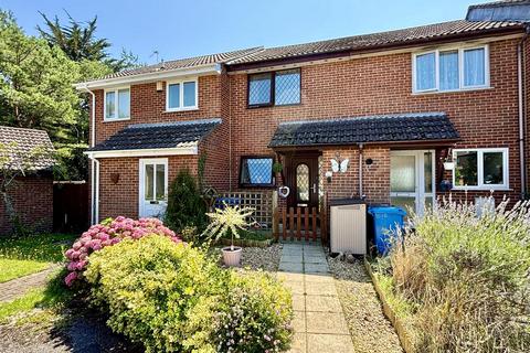 46 Chaffinch Close, Creekmoor, Poole, BH17 7UR